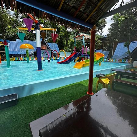 Shari-La Perhentian Island Resort Kampong Pasir Panjang  Bagian luar foto